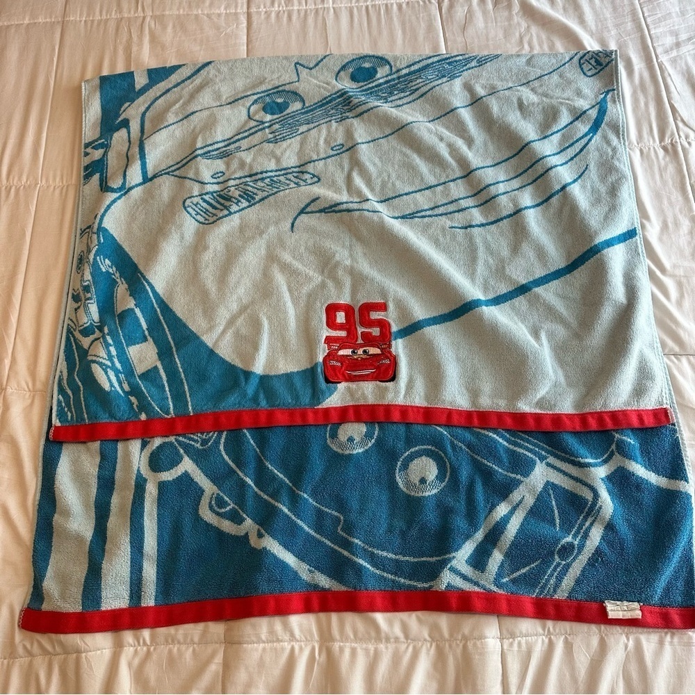 Y2K Disney Cars Beach Towel Embroidered Lightning McQueen Logo 57x32”